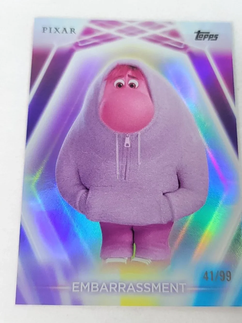 Embarrassment Topps 2026 Disney Neon Holo Parallel Refractor Limited 41/99 - Picture 1 of 4
